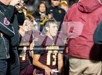 Thumbnail 2 in Royal @ Simi Valley photogallery.