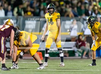 Thumbnail 2 in Royal @ Simi Valley photogallery.