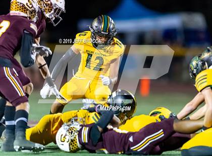 Thumbnail 1 in Royal @ Simi Valley photogallery.