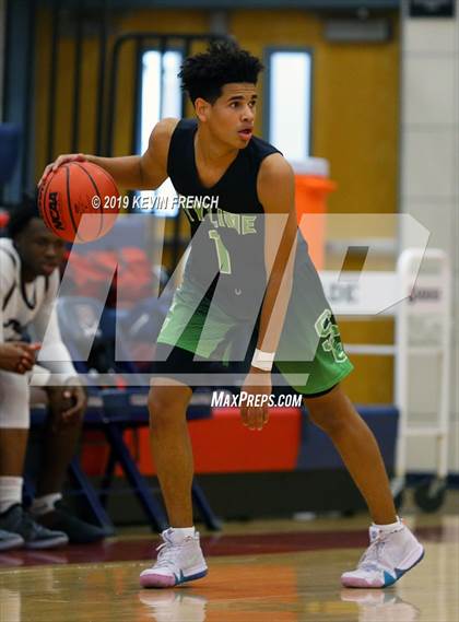 Thumbnail 1 in Skyline vs. Hamilton (McClintock Holiday Shoot-Out) photogallery.