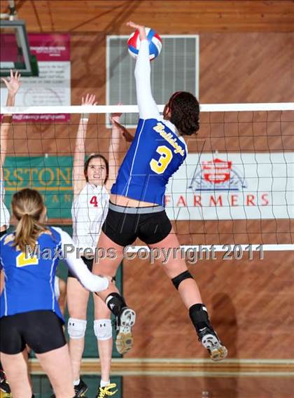Thumbnail 2 in Champion Christian vs. Fall River (CIF NS D6 Final) photogallery.