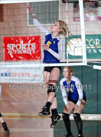 Thumbnail 1 in Champion Christian vs. Fall River (CIF NS D6 Final) photogallery.