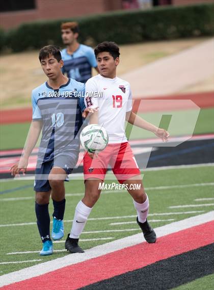 Thumbnail 3 in Bellarmine College Prep vs Rockwall-Heath (North Texas Elite Showcase) photogallery.