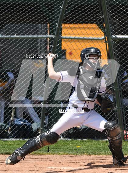 Thumbnail 3 in Hamburg @ Williamsville North photogallery.