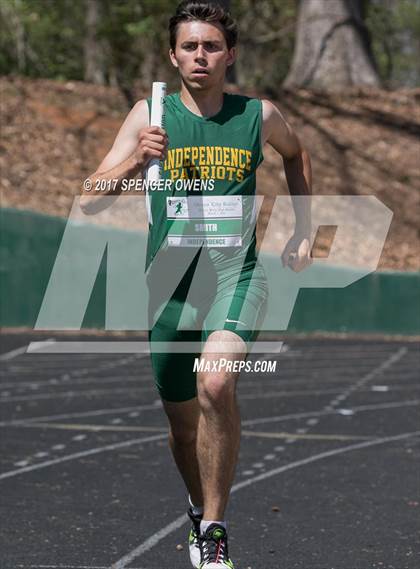 Thumbnail 3 in Queen City Relays photogallery.