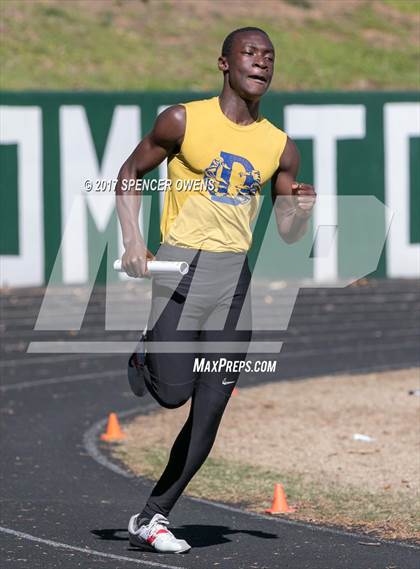 Thumbnail 2 in Queen City Relays photogallery.