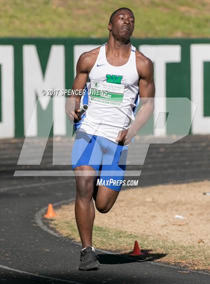 Thumbnail 3 in Queen City Relays photogallery.