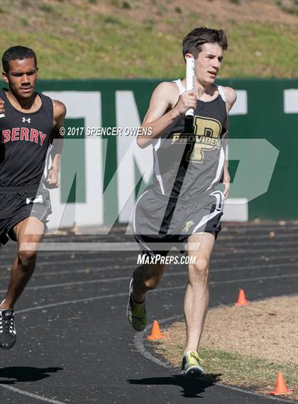Thumbnail 1 in Queen City Relays photogallery.