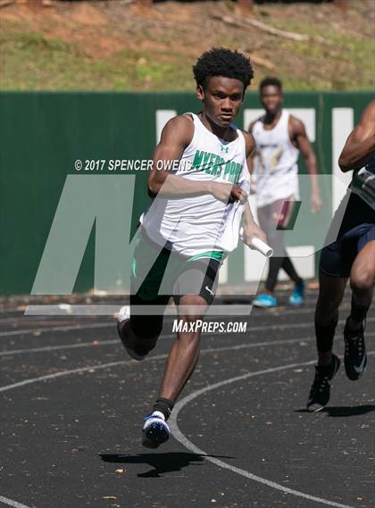 Thumbnail 3 in Queen City Relays photogallery.