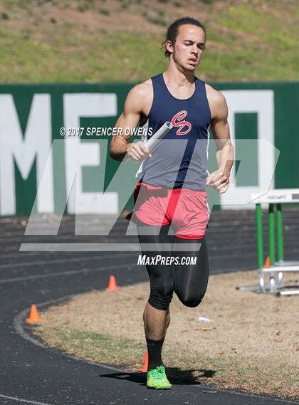 Thumbnail 3 in Queen City Relays photogallery.