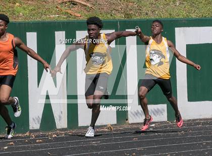 Thumbnail 2 in Queen City Relays photogallery.