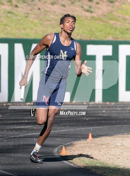 Thumbnail 2 in Queen City Relays photogallery.