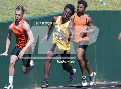Thumbnail 2 in Queen City Relays photogallery.
