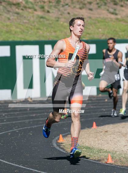 Thumbnail 3 in Queen City Relays photogallery.