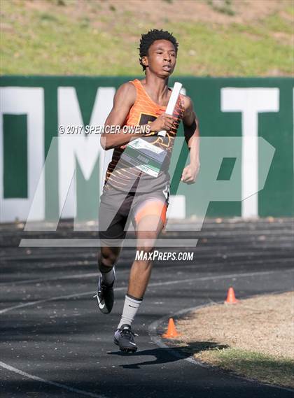 Thumbnail 1 in Queen City Relays photogallery.