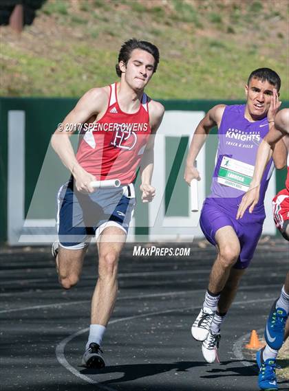 Thumbnail 2 in Queen City Relays photogallery.