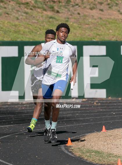 Thumbnail 3 in Queen City Relays photogallery.