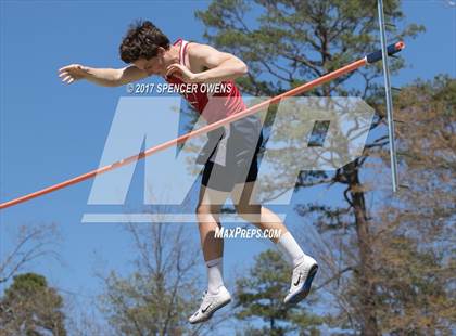 Thumbnail 2 in Queen City Relays photogallery.