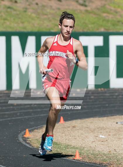 Thumbnail 2 in Queen City Relays photogallery.