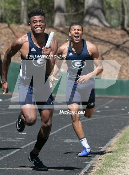 Thumbnail 2 in Queen City Relays photogallery.