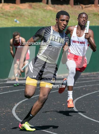 Thumbnail 2 in Queen City Relays photogallery.