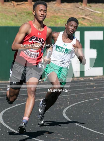 Thumbnail 1 in Queen City Relays photogallery.