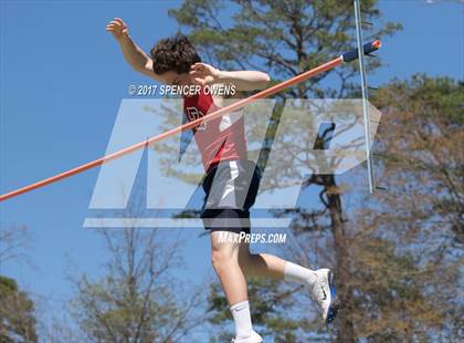 Thumbnail 3 in Queen City Relays photogallery.