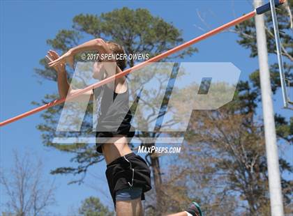 Thumbnail 2 in Queen City Relays photogallery.