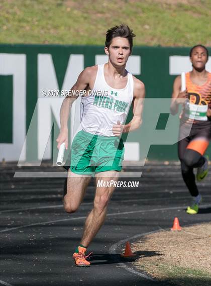 Thumbnail 3 in Queen City Relays photogallery.