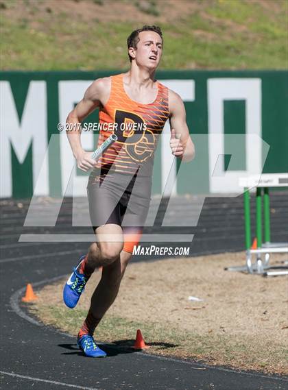 Thumbnail 3 in Queen City Relays photogallery.