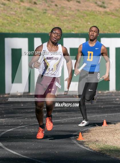 Thumbnail 1 in Queen City Relays photogallery.