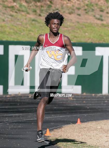 Thumbnail 3 in Queen City Relays photogallery.