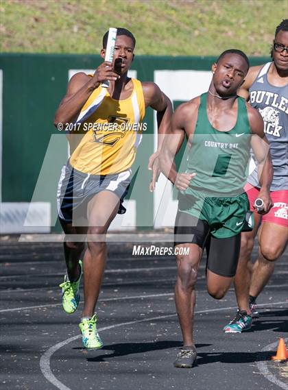 Thumbnail 3 in Queen City Relays photogallery.