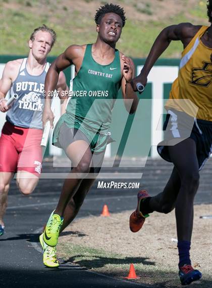 Thumbnail 3 in Queen City Relays photogallery.