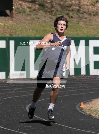 Thumbnail 3 in Queen City Relays photogallery.