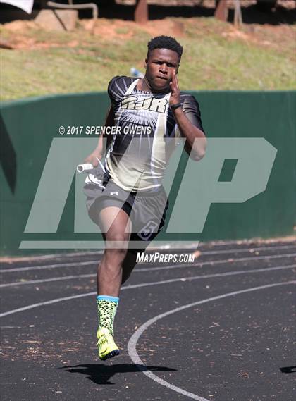 Thumbnail 2 in Queen City Relays photogallery.