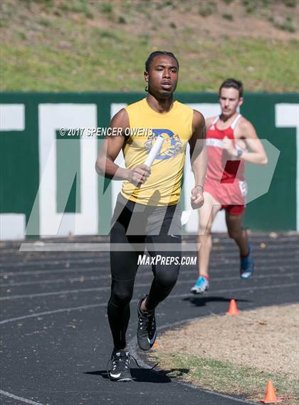 Thumbnail 2 in Queen City Relays photogallery.