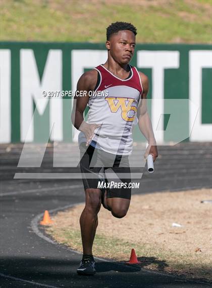 Thumbnail 1 in Queen City Relays photogallery.