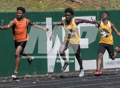 Thumbnail 3 in Queen City Relays photogallery.