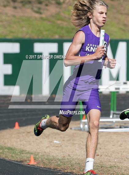 Thumbnail 2 in Queen City Relays photogallery.