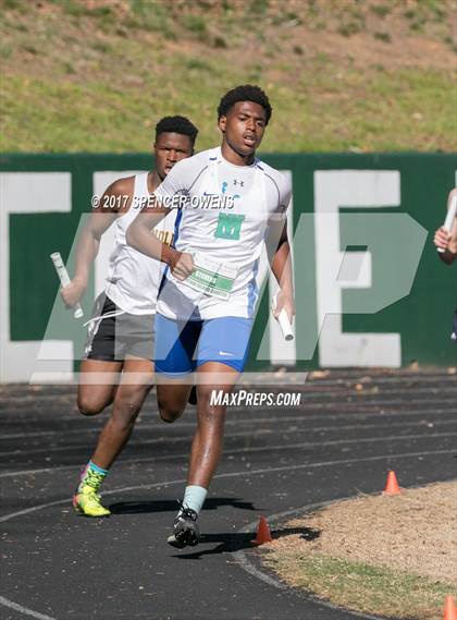 Thumbnail 1 in Queen City Relays photogallery.