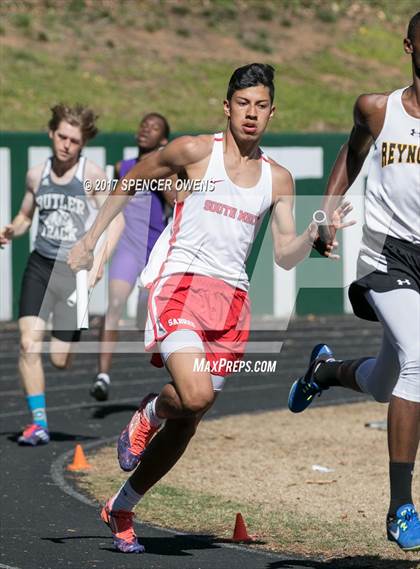Thumbnail 2 in Queen City Relays photogallery.