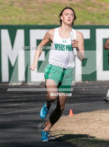Thumbnail 2 in Queen City Relays photogallery.