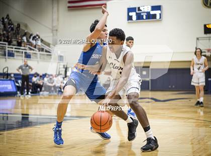 Thumbnail 3 in South San Antonio @ Clark (UIL 6A Bi-District Playoff) photogallery.