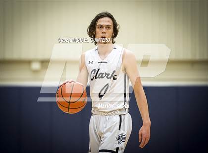 Thumbnail 3 in South San Antonio @ Clark (UIL 6A Bi-District Playoff) photogallery.