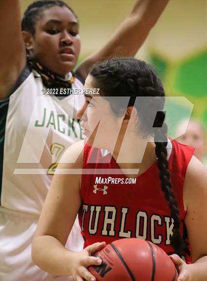 Thumbnail 1 in Turlock Christian @ Franklin photogallery.