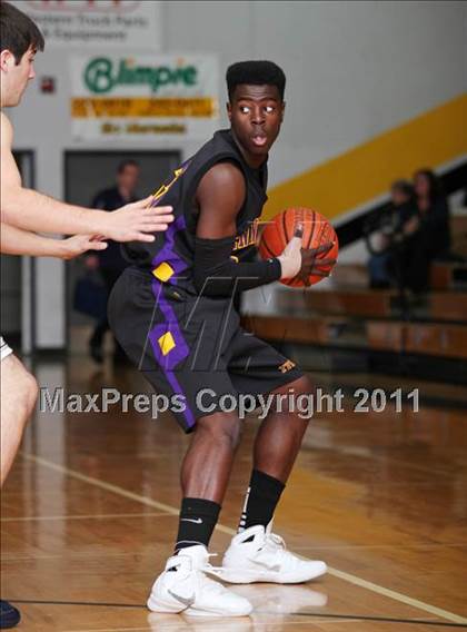Thumbnail 2 in Kennedy vs. Del Norte (Hornet Classic Tournament) photogallery.