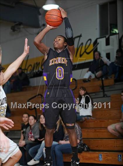 Thumbnail 2 in Kennedy vs. Del Norte (Hornet Classic Tournament) photogallery.