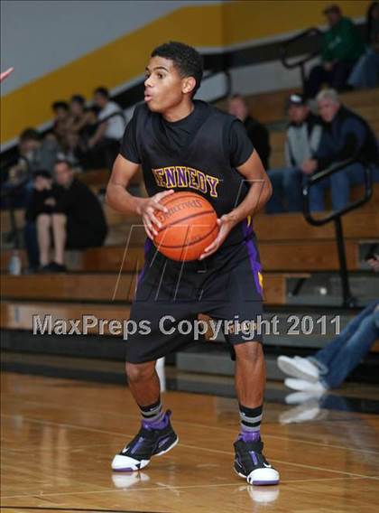 Thumbnail 3 in Kennedy vs. Del Norte (Hornet Classic Tournament) photogallery.