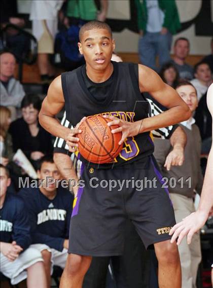 Thumbnail 2 in Kennedy vs. Del Norte (Hornet Classic Tournament) photogallery.